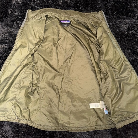 Men’s Patagonia Nano Puff Vest - Picture 5 of 6